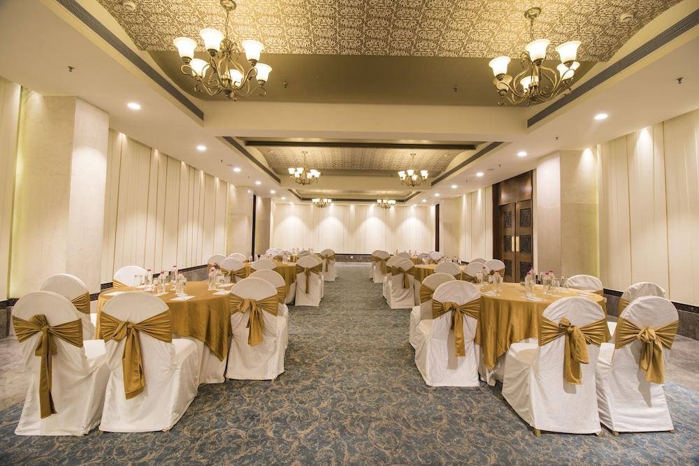 The Fern, Jaipur Hotel Exterior photo